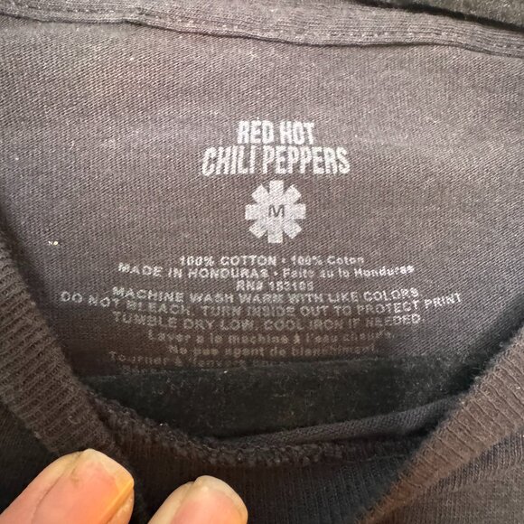 Red Hot Chili Peppers Graphic Band Tee - Picture 2 of 2